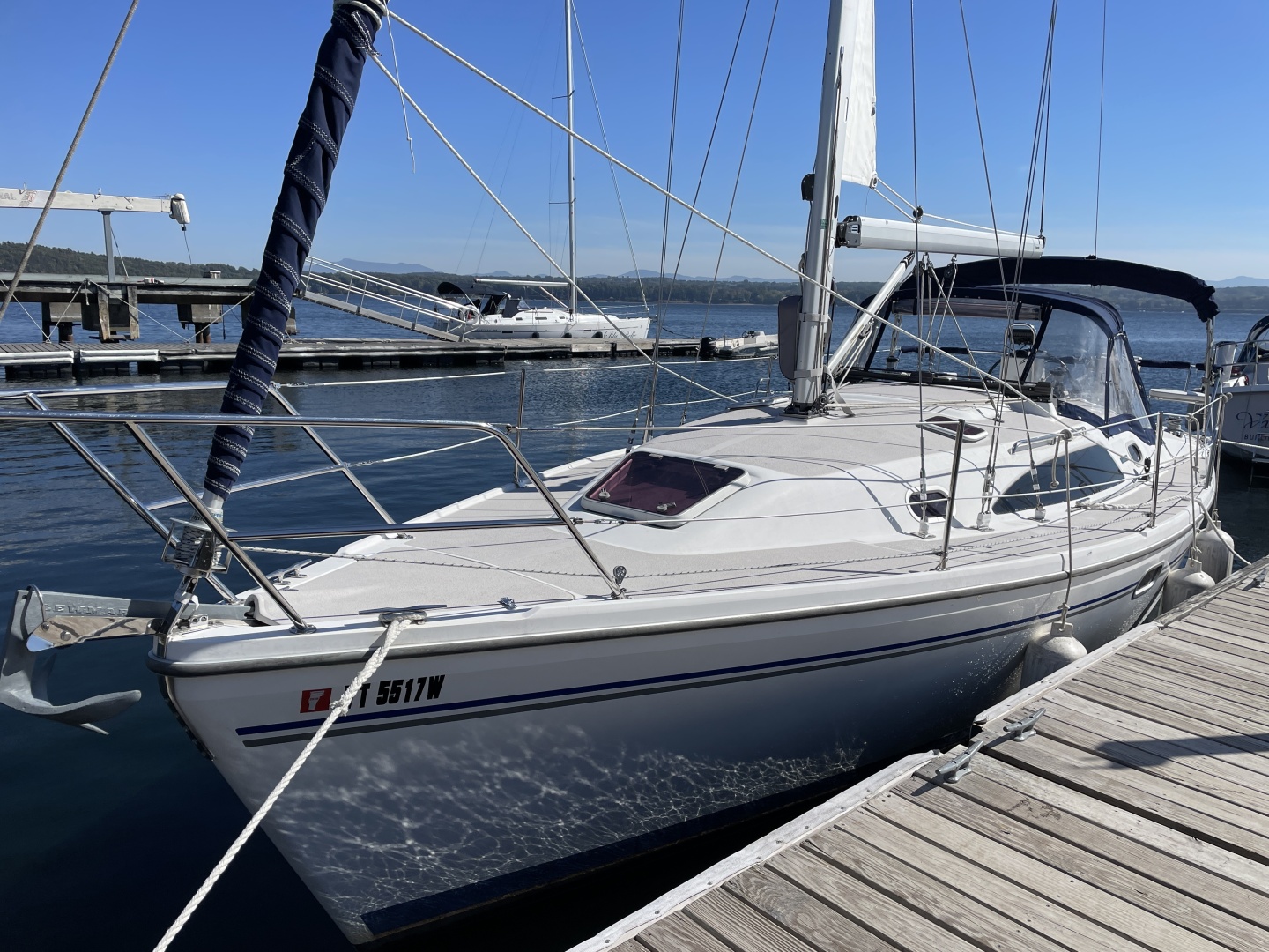QUESTION OF BALANCE 32ft Catalina Yacht For Sale