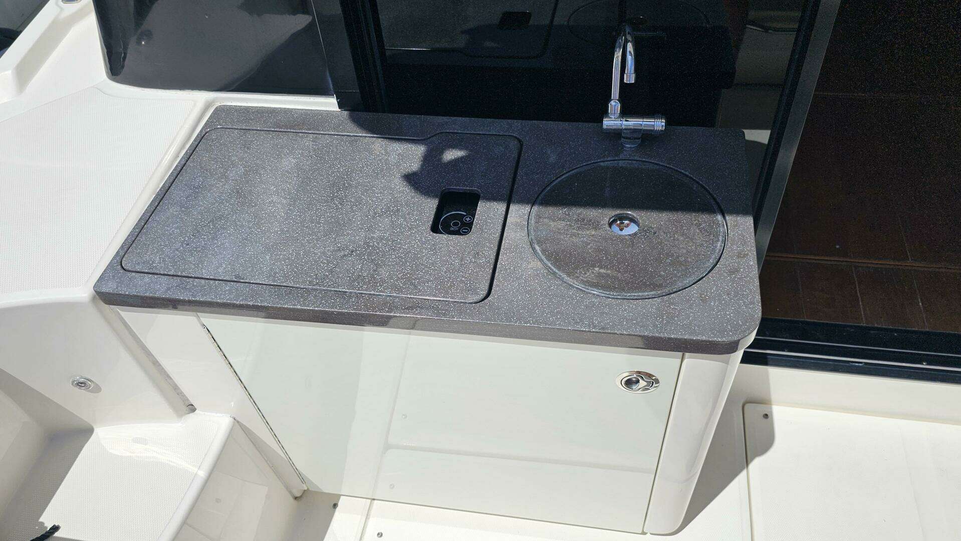 Sea Ray  Yacht For Sale