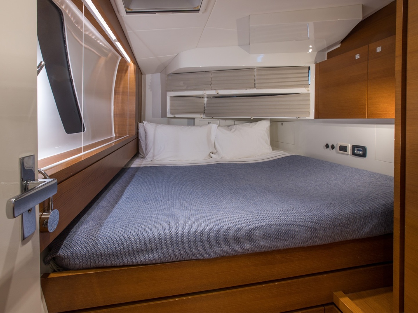 DEFIANCE 60ft Gunboat Yacht For Sale