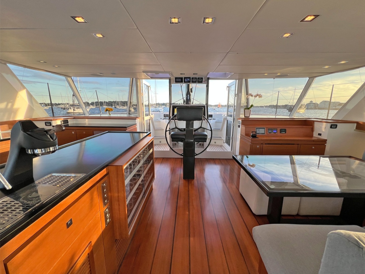 DEFIANCE 60ft Gunboat Yacht For Sale