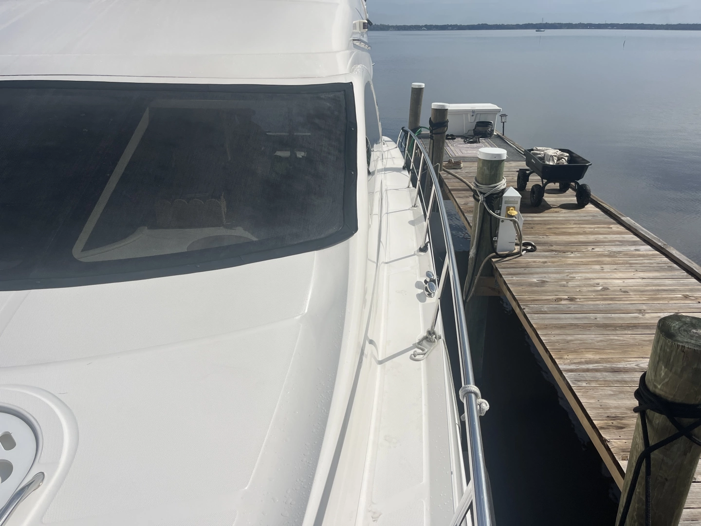 Sea Ray 58 Sedan Bridge Yacht For Sale