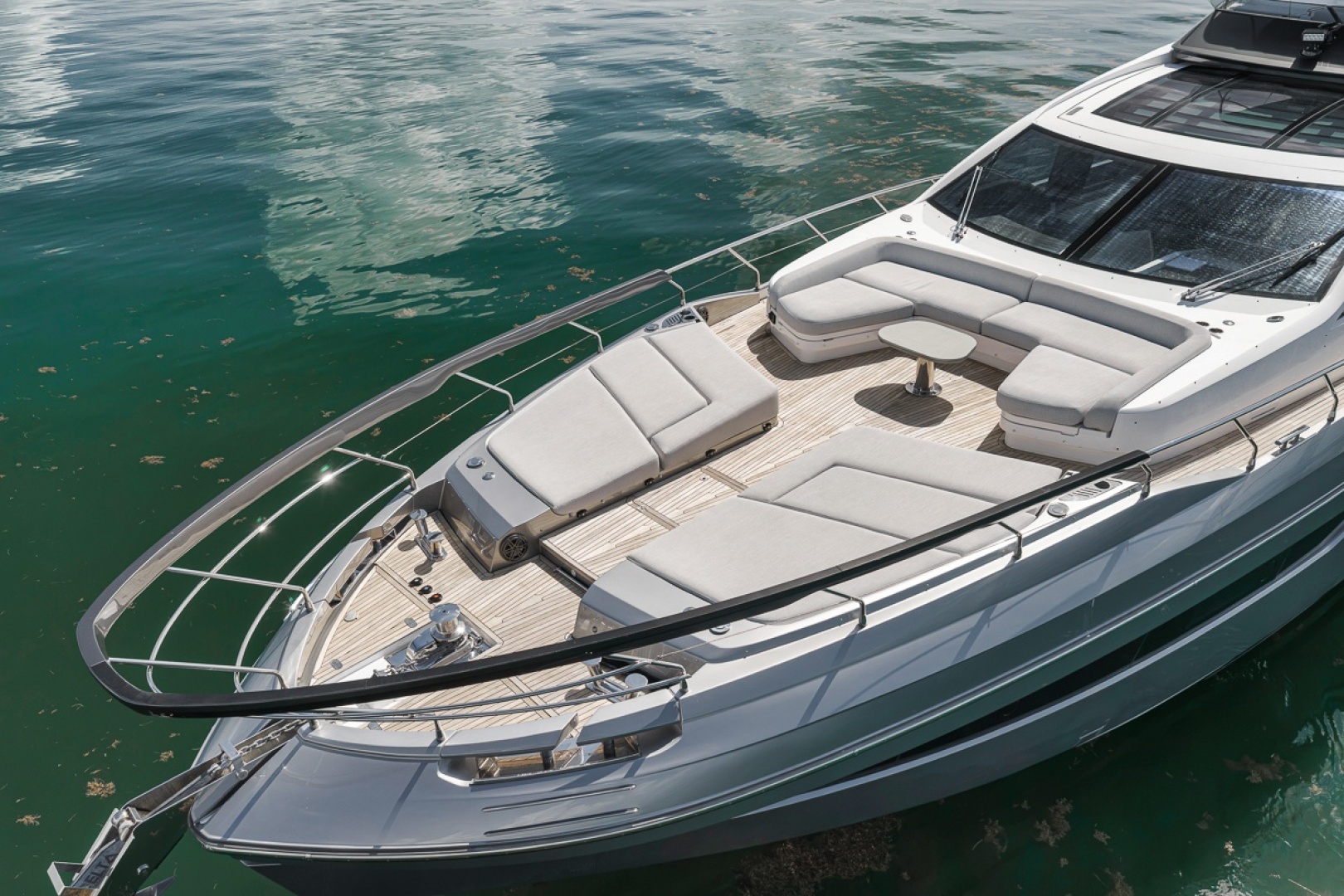 2024 Azimut S8