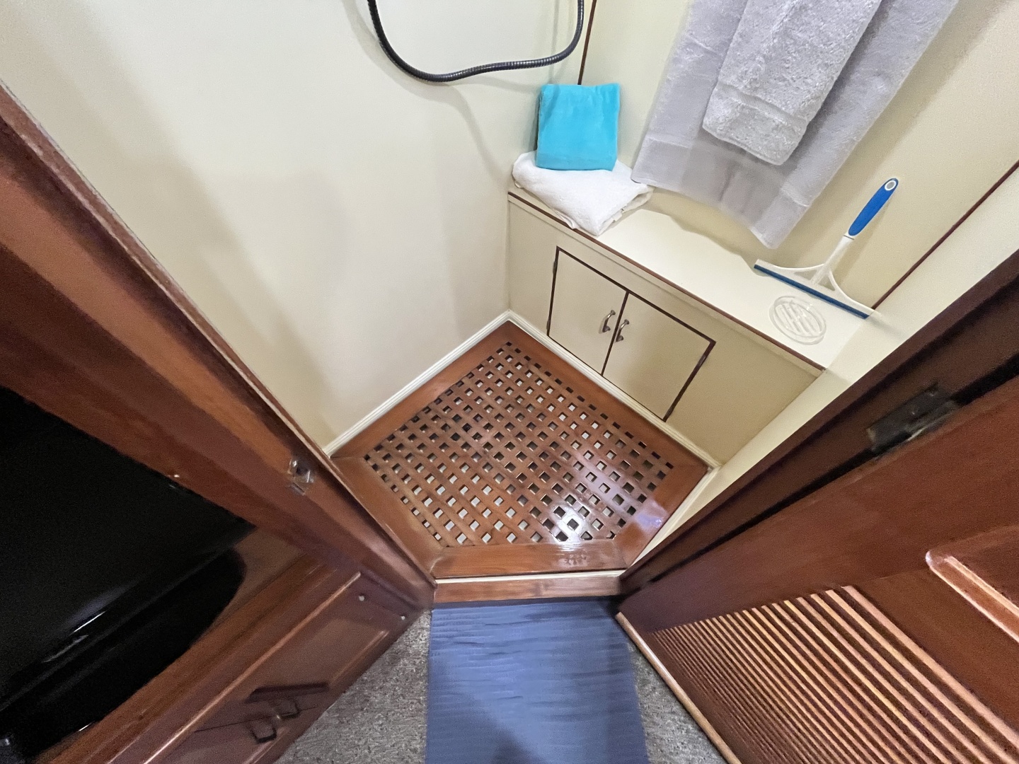 Sea Fever 44ft Symbol Yacht For Sale