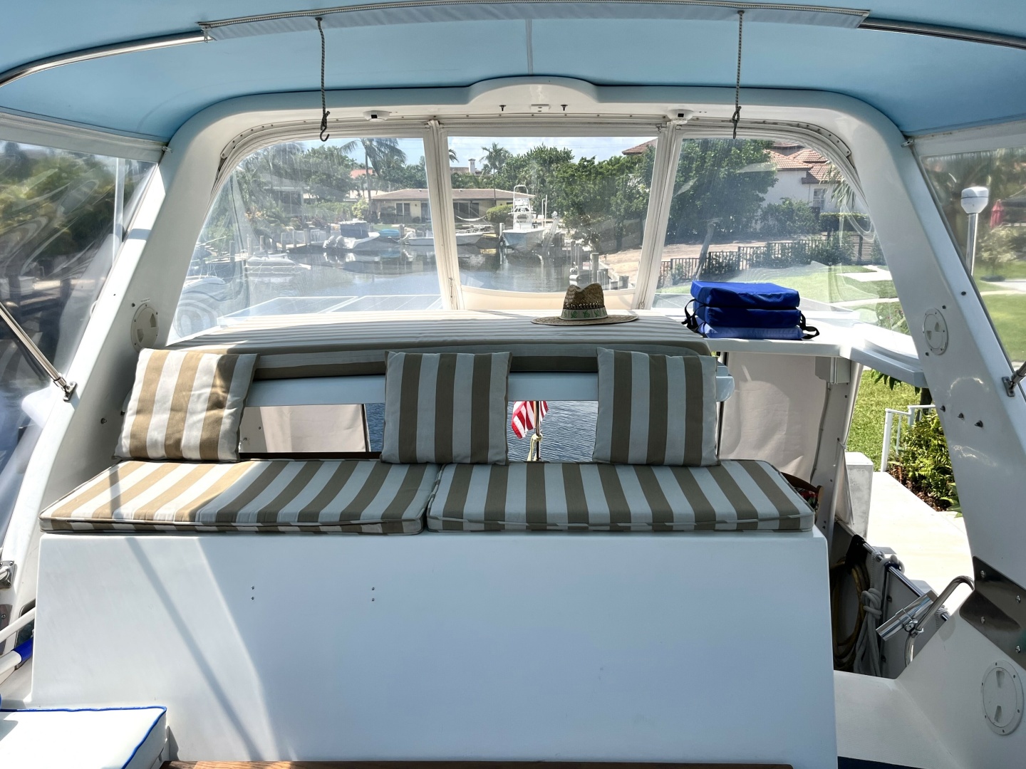 1987 Symbol 44 Sun Deck MK II