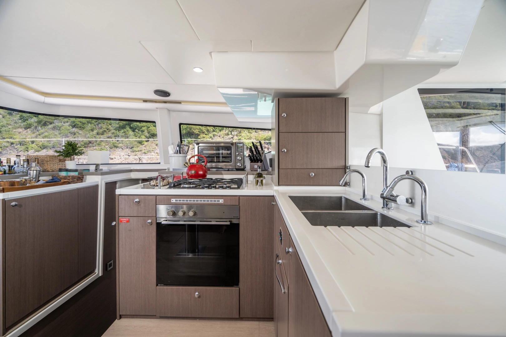 Bali 4.8 Yacht For Sale