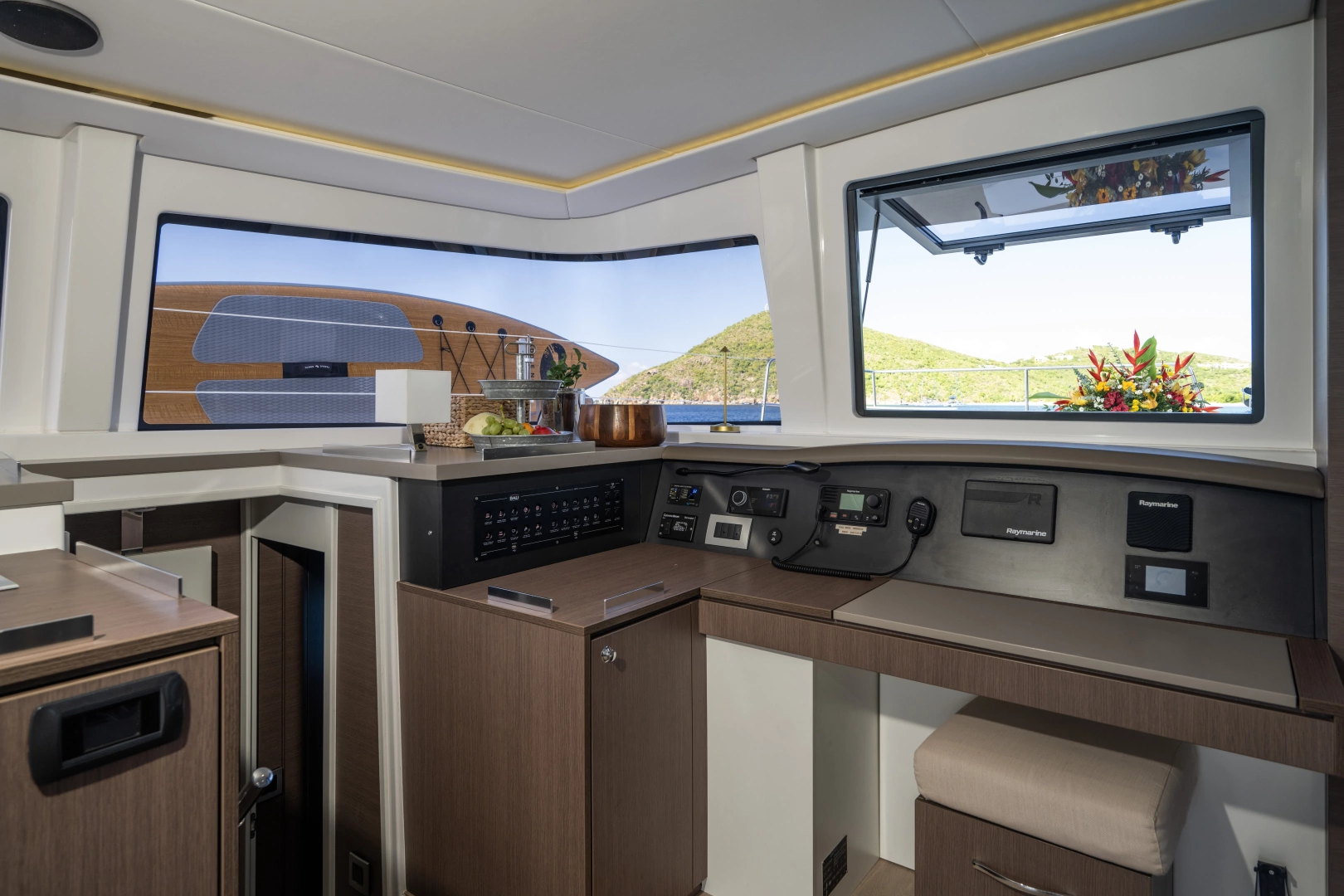 Bali 4.8 Yacht For Sale
