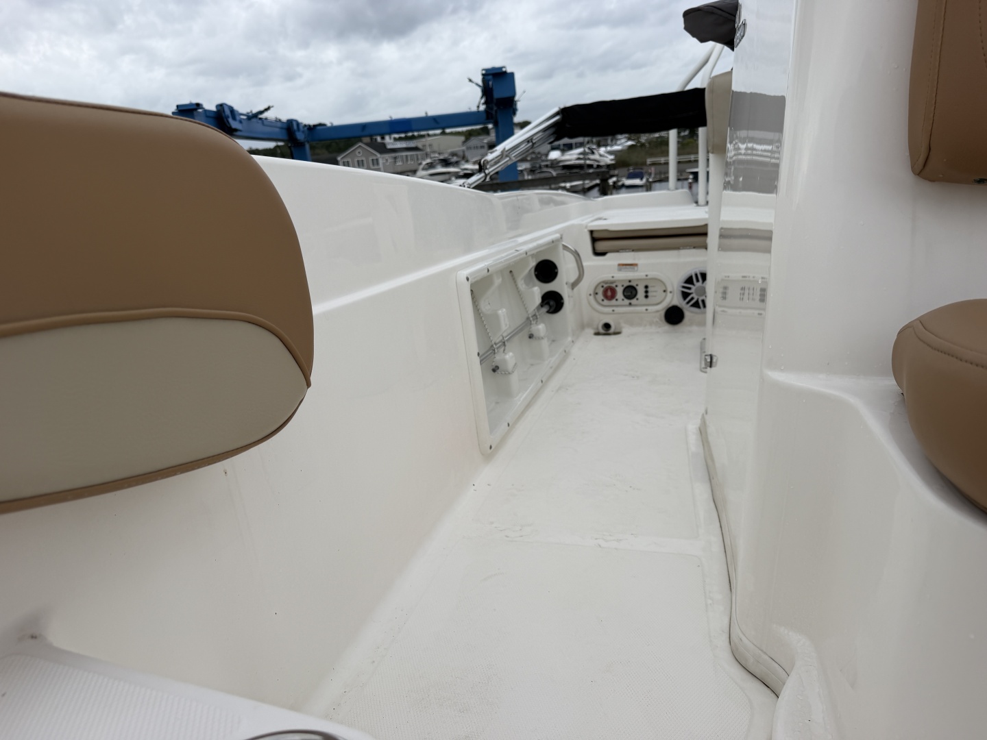 21ft NauticStar Yacht For Sale 21ft NauticStar Yacht For Sale