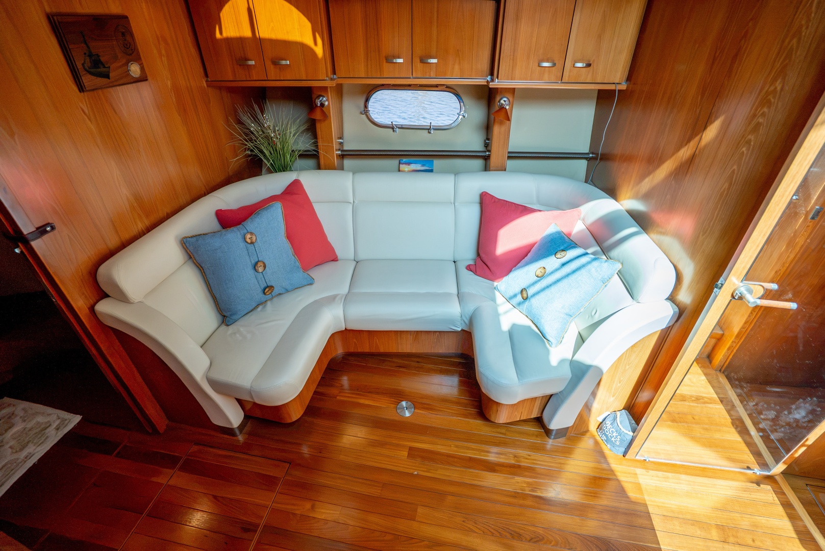 Jayda 58ft Tiara Yachts Yacht For Sale