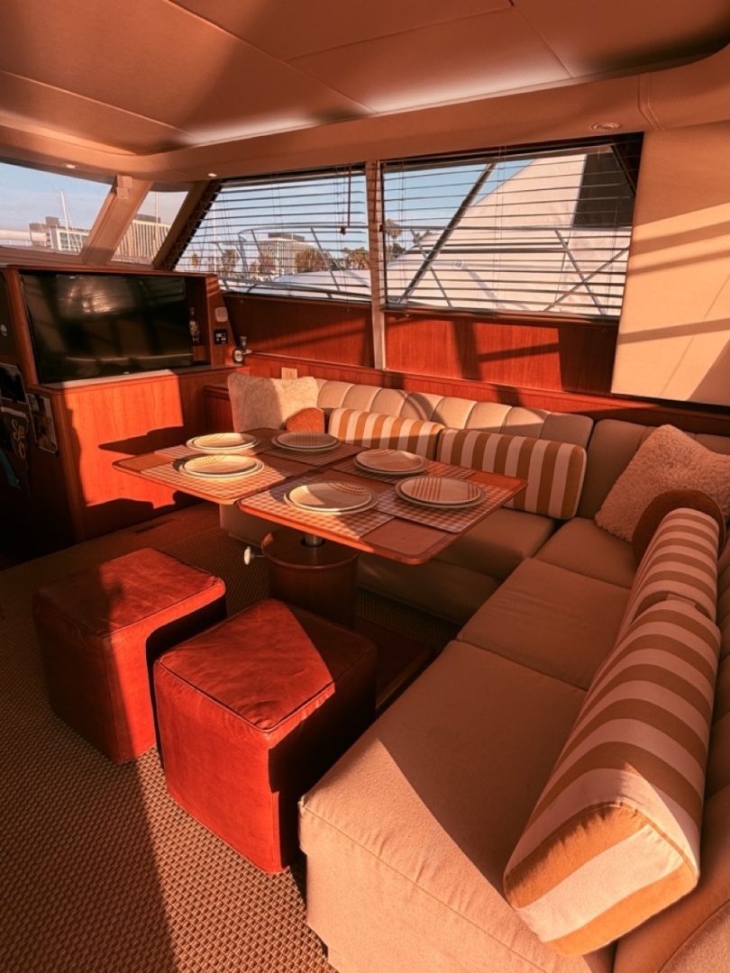 2000 Tiara Yachts 