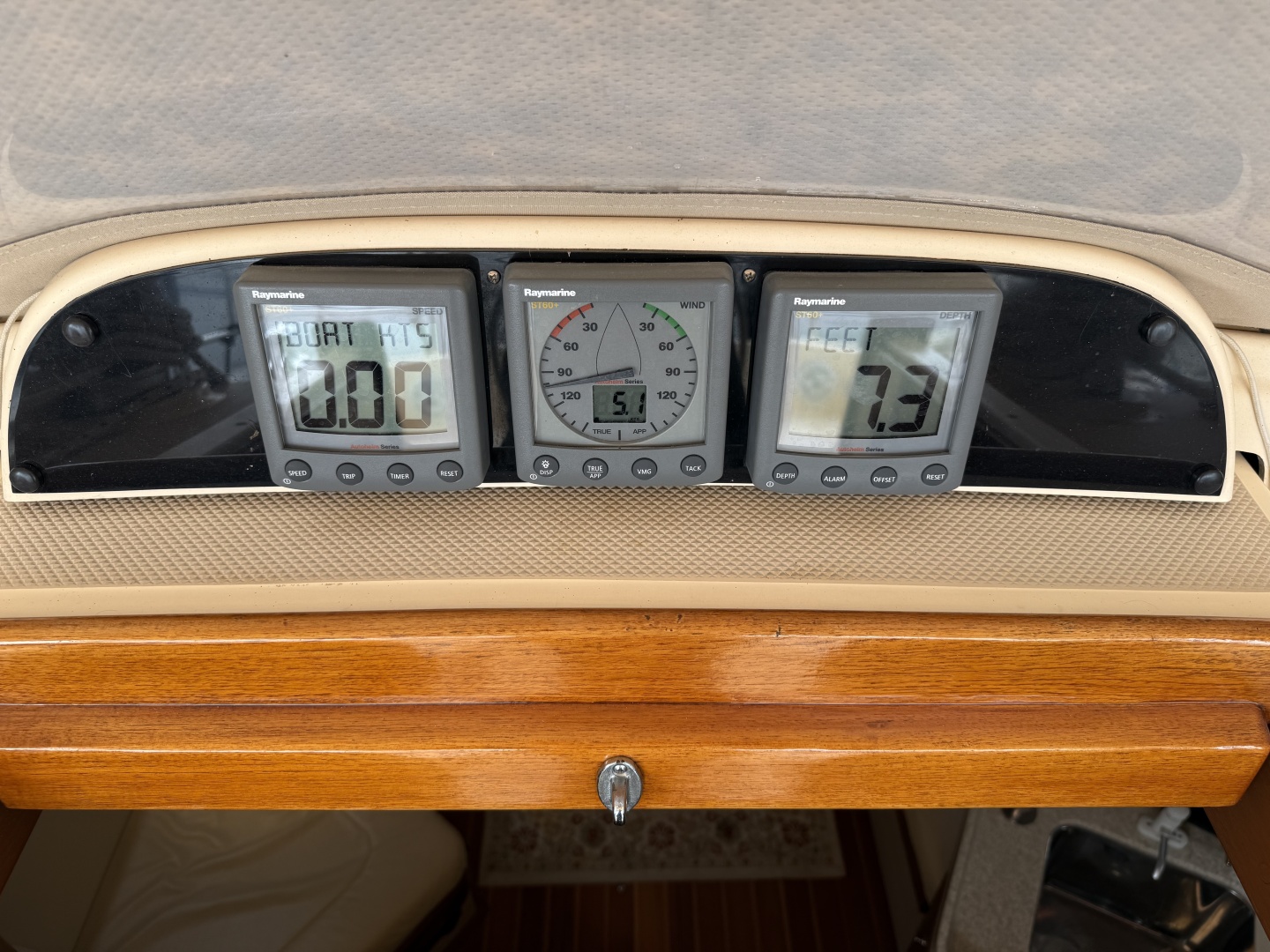 2005 Island Packet 370