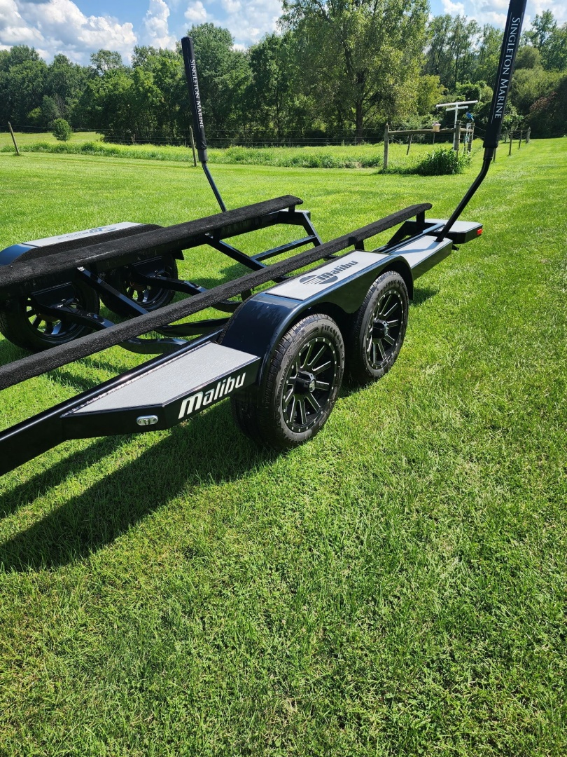 2011 Malibu Wakesetter 247 LSV