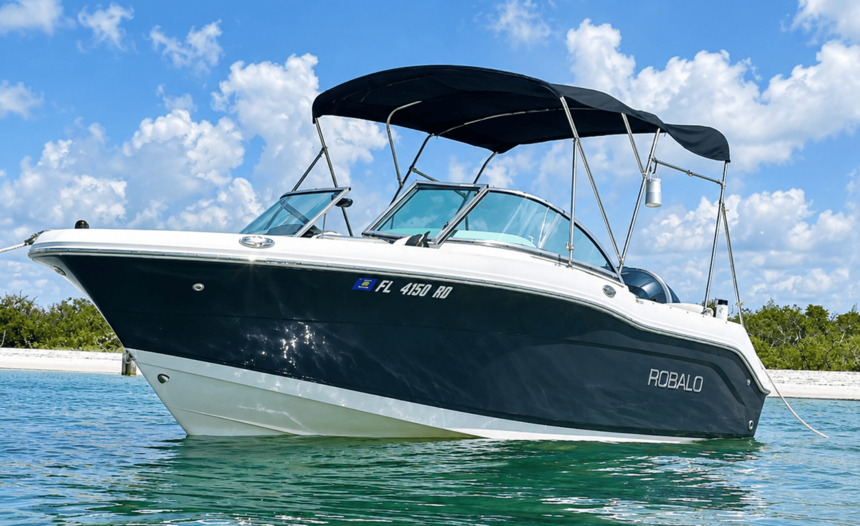 2016 Robalo R207