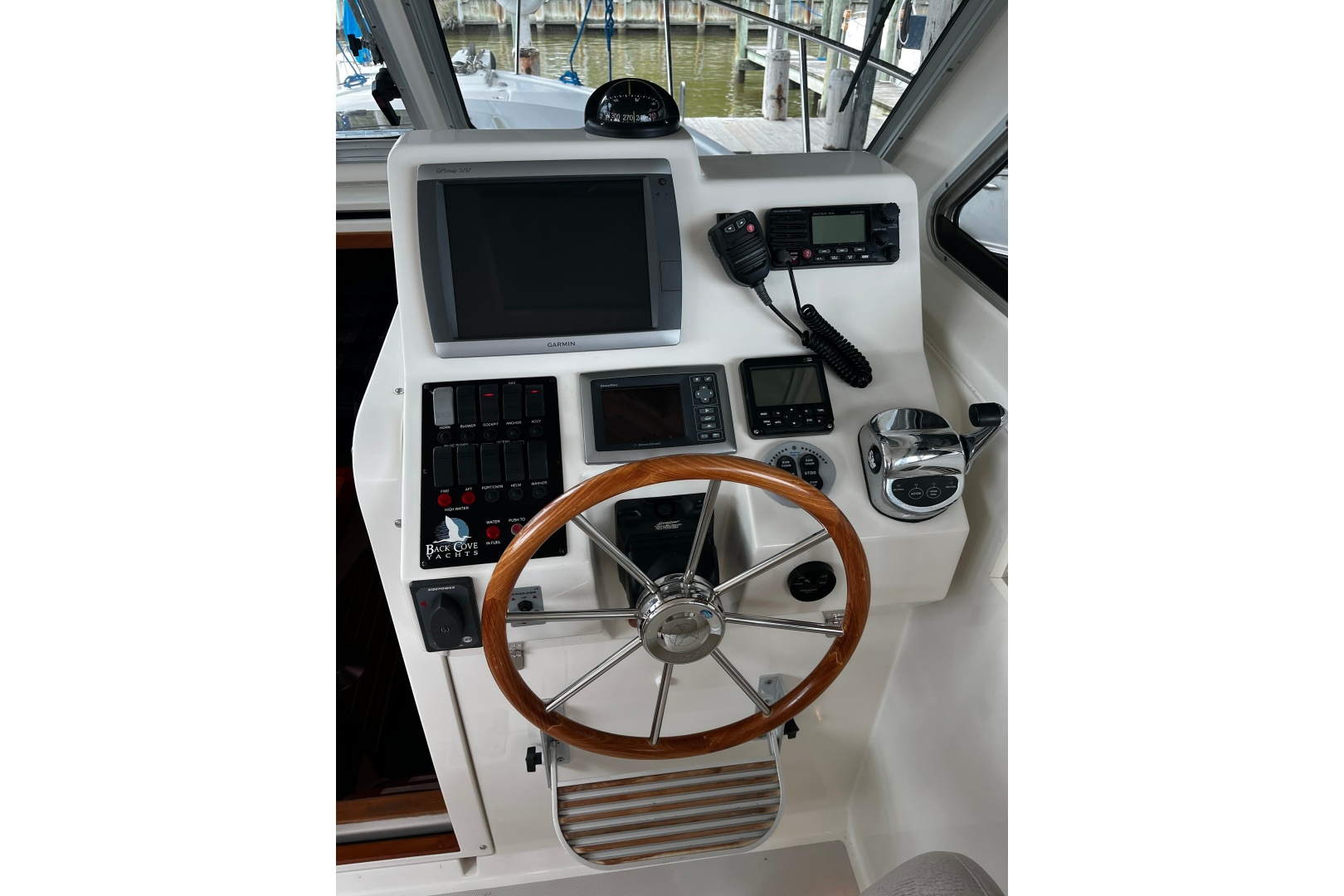 2009 Back Cove 33