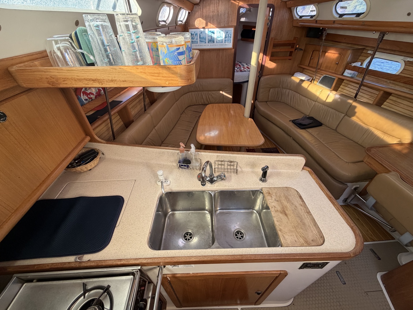 2001 Catalina 380