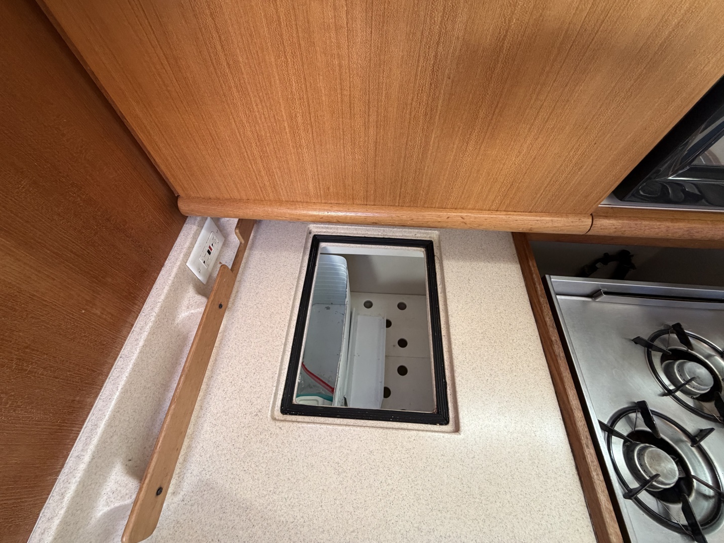 2001 Catalina 380