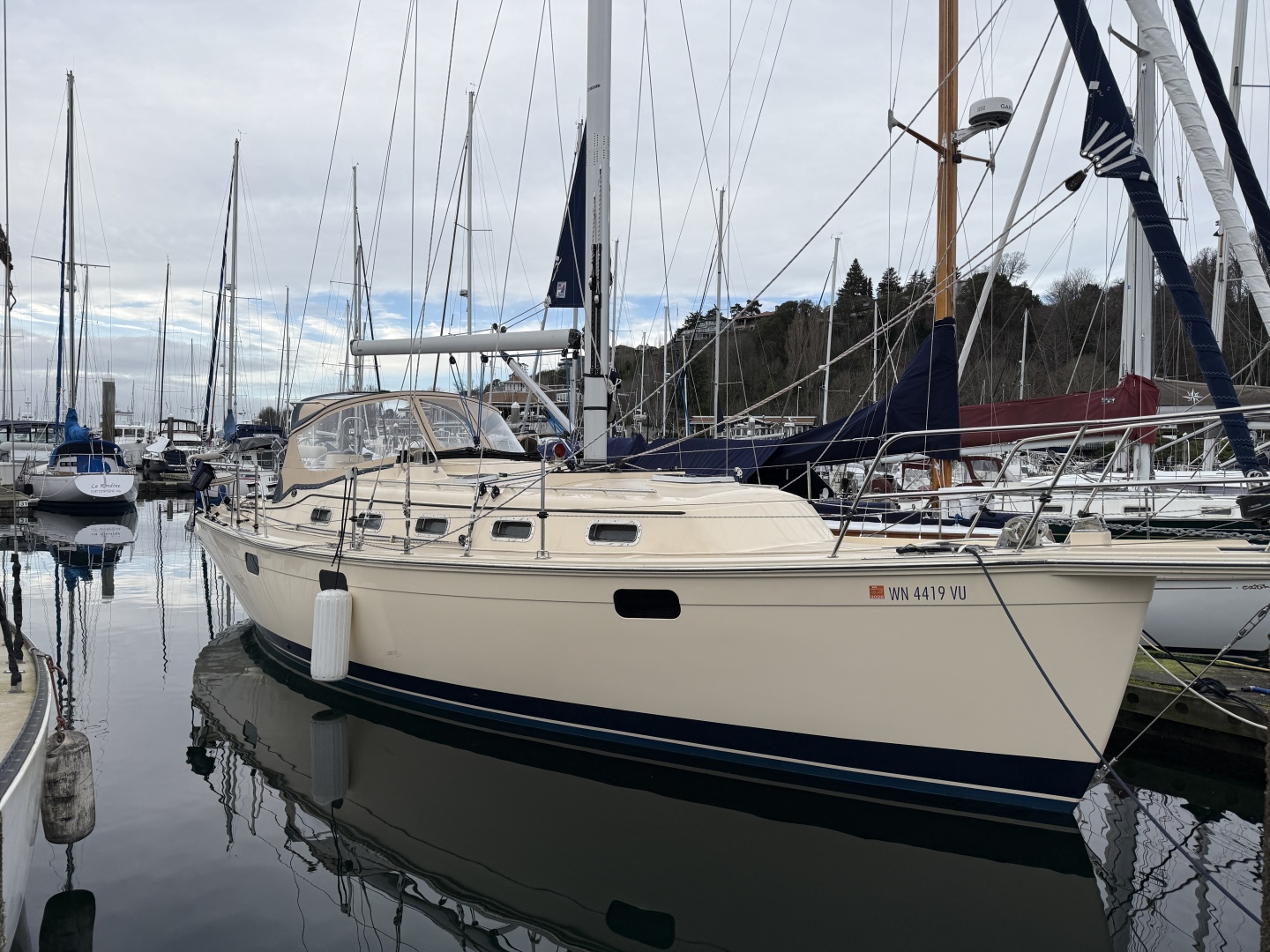 2025 Island Packet 