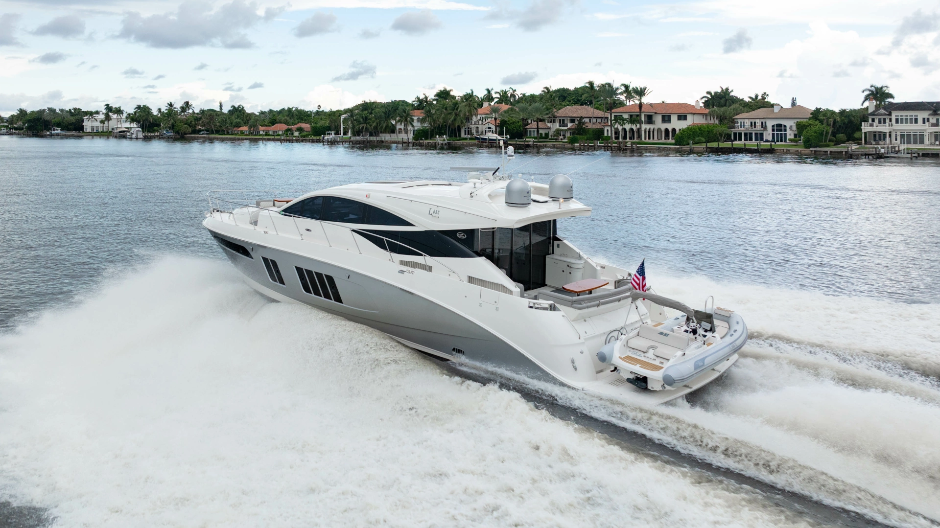 Sea Ray L65 Yacht For Sale