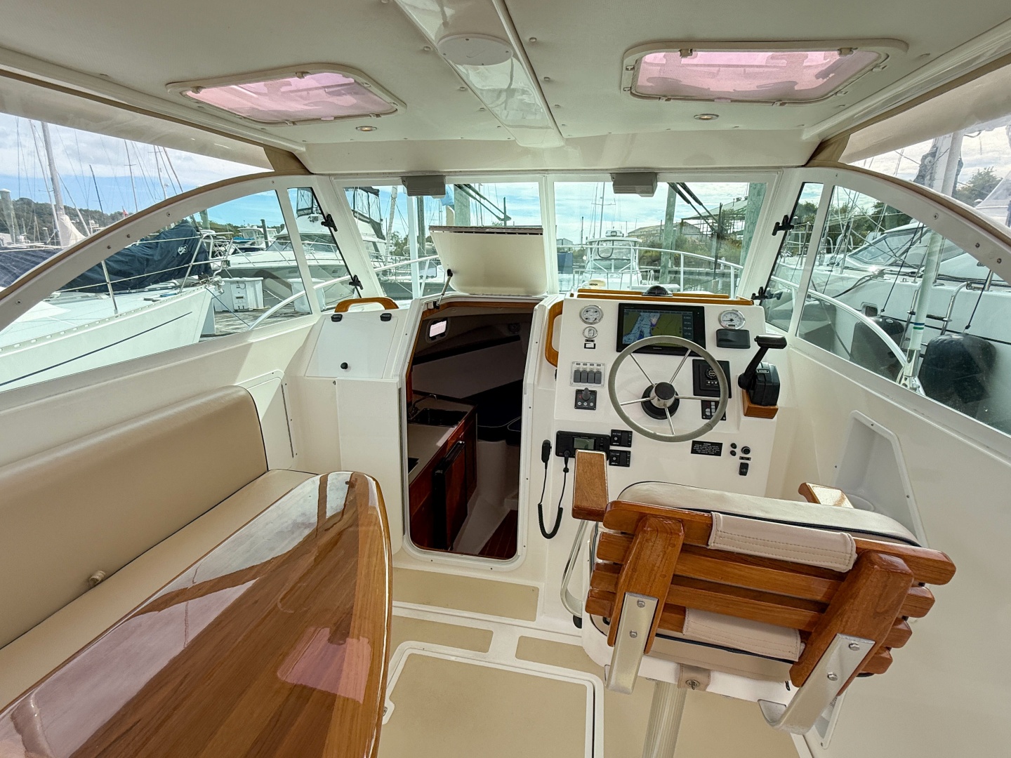 TEKA 29ft Hunt Yachts Yacht For Sale