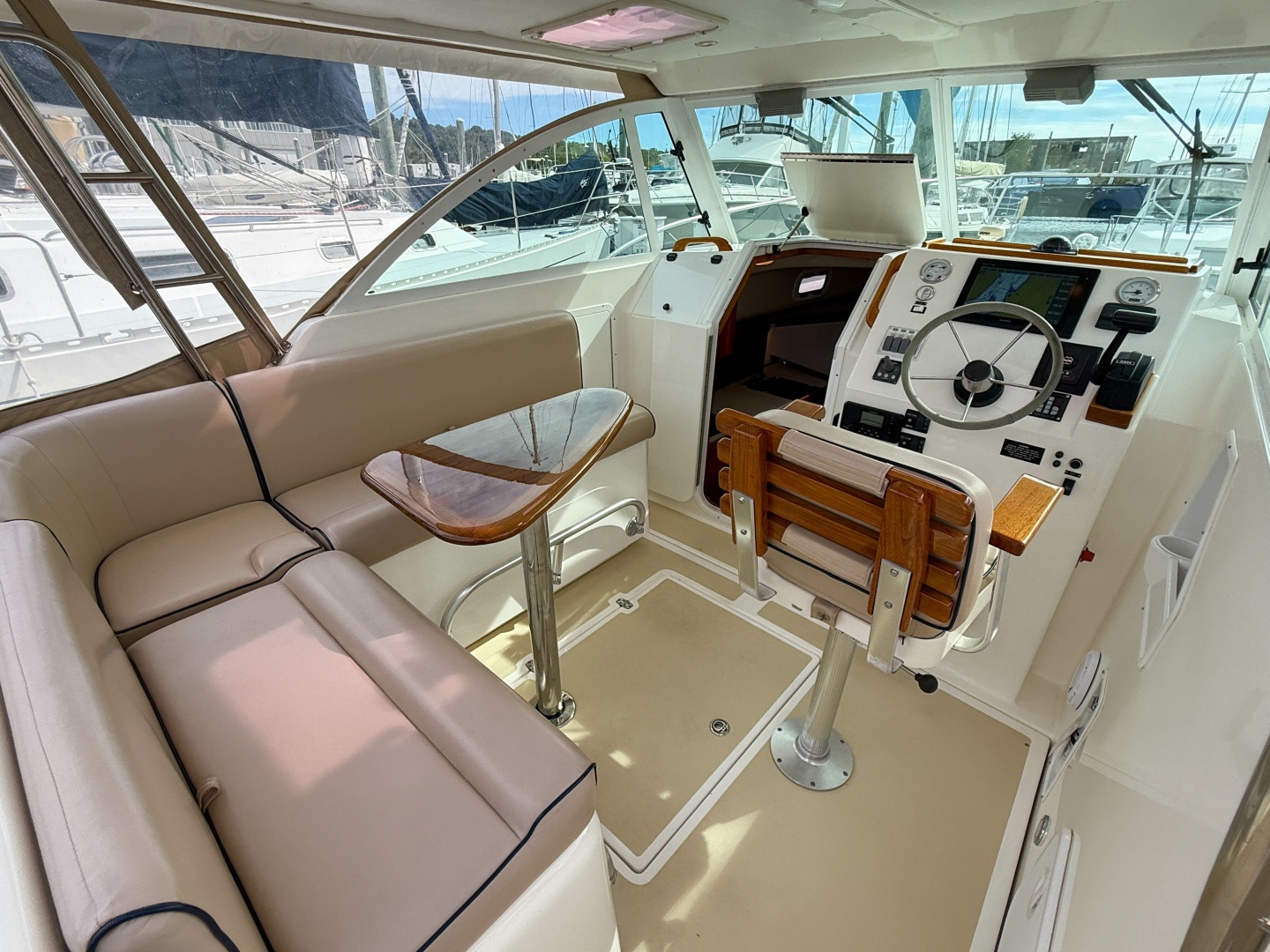 TEKA 29ft Hunt Yachts Yacht For Sale