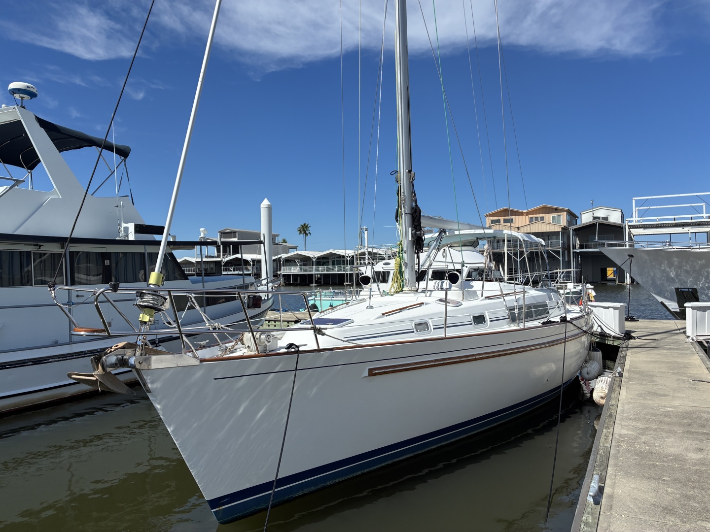 Southern Rain 44ft Beneteau Yacht For Sale