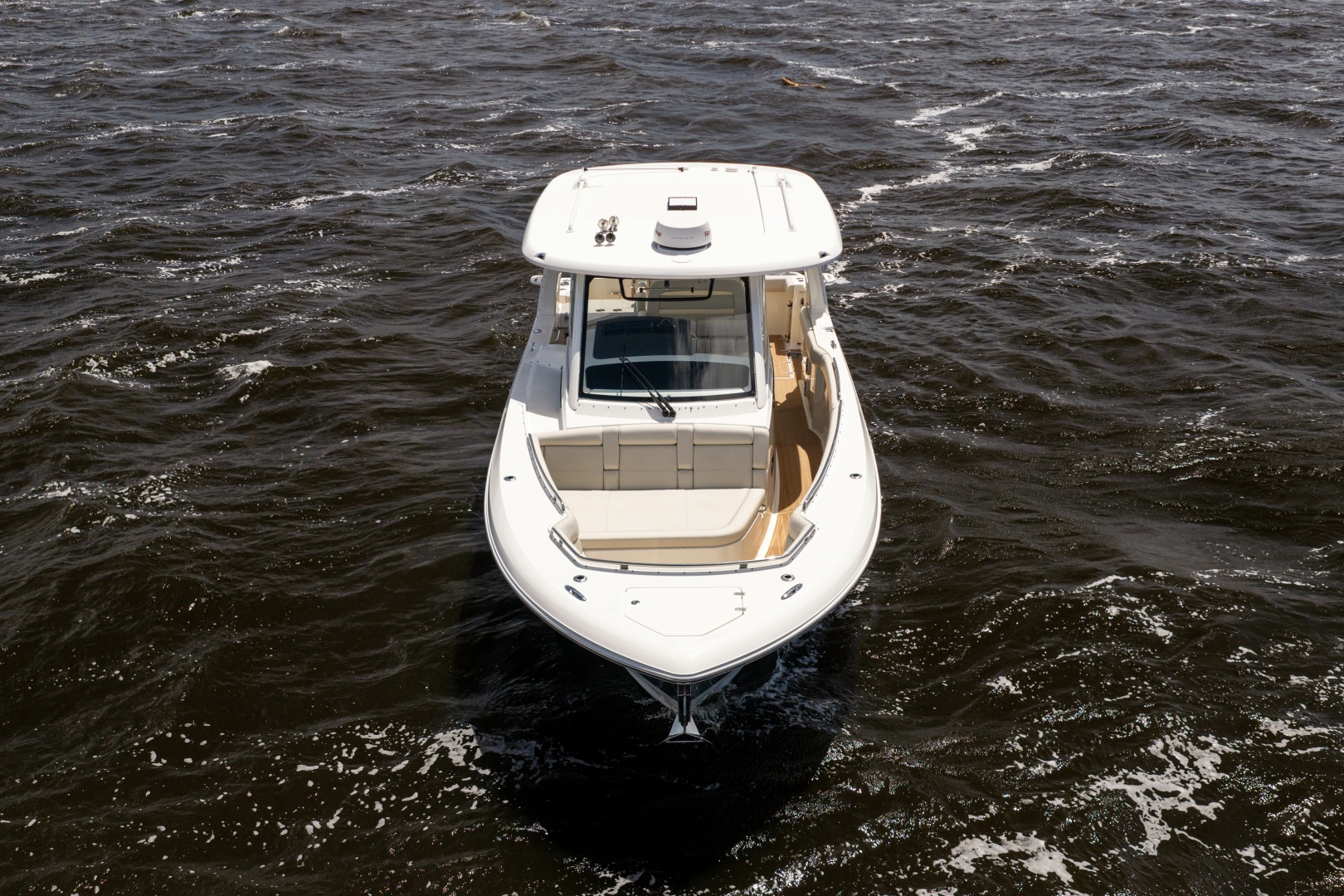 2021 Boston Whaler Realm