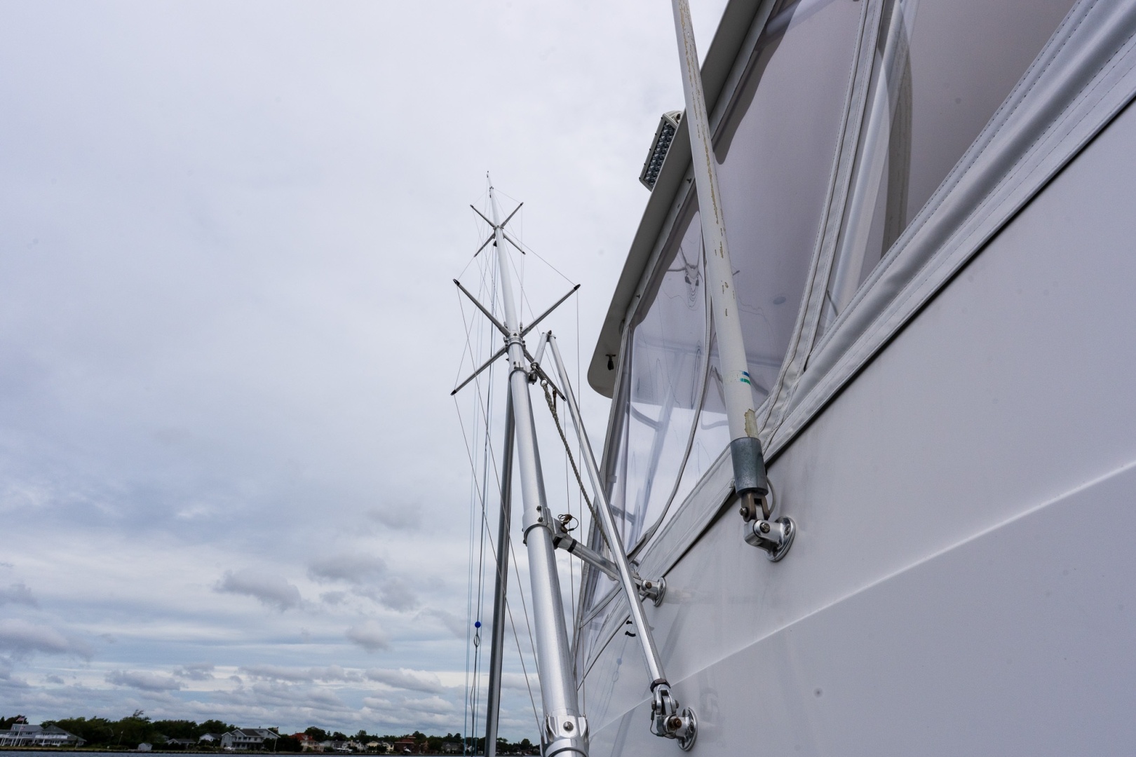 2007 Viking 48 Convertible