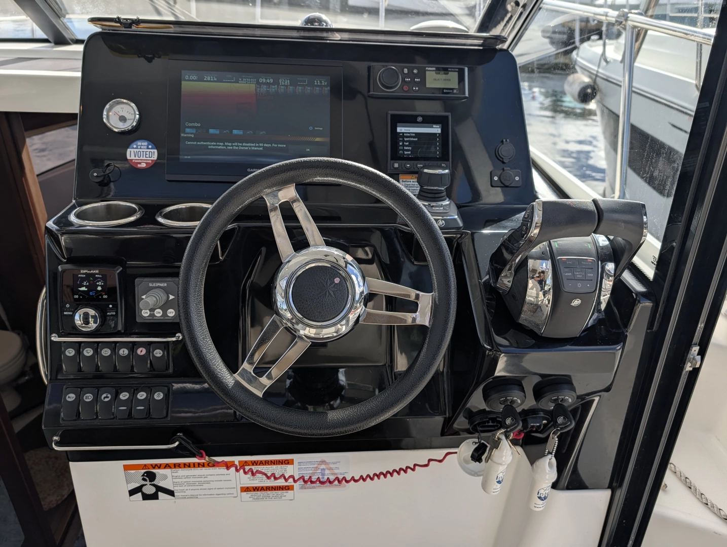 Jeanneau NC 1095 Coupe Yacht For Sale