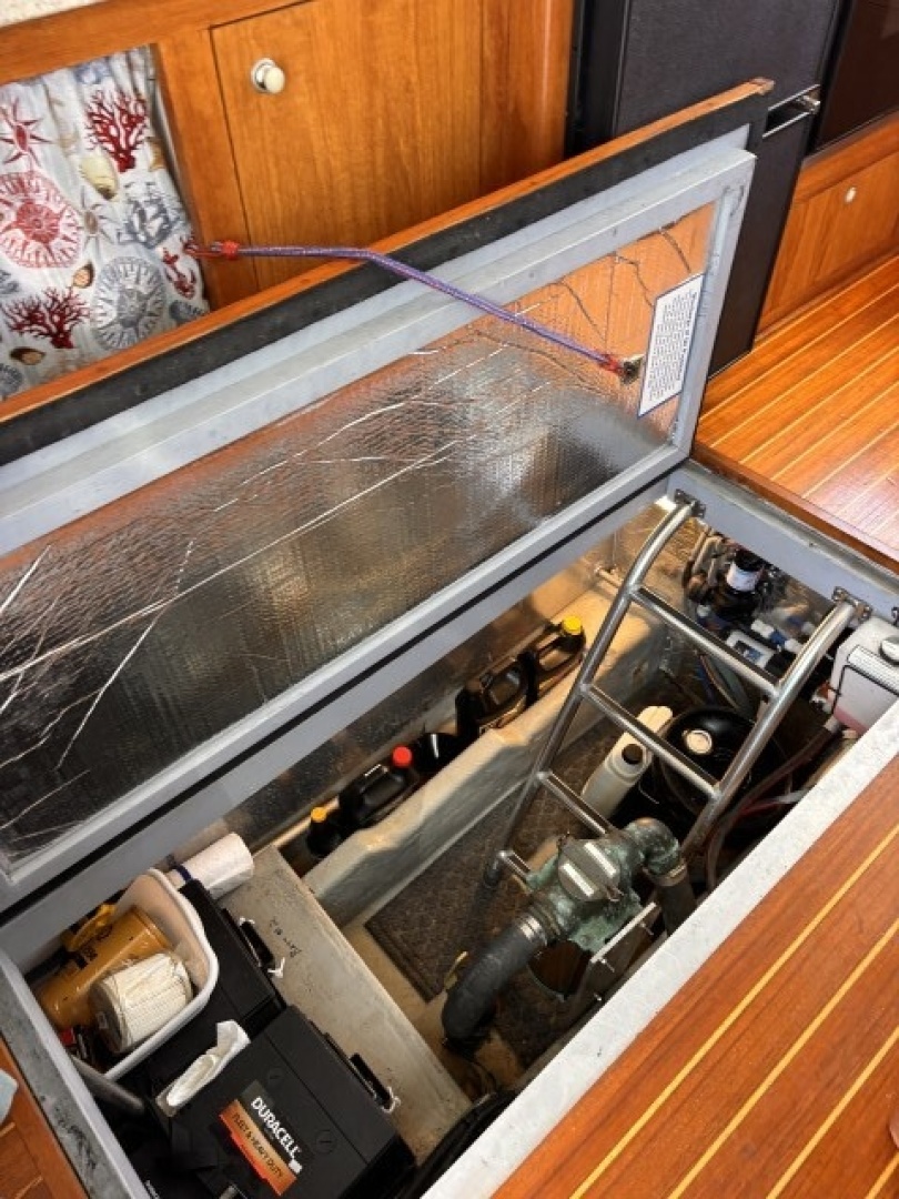 Dream Looper 39ft Mainship Yacht For Sale