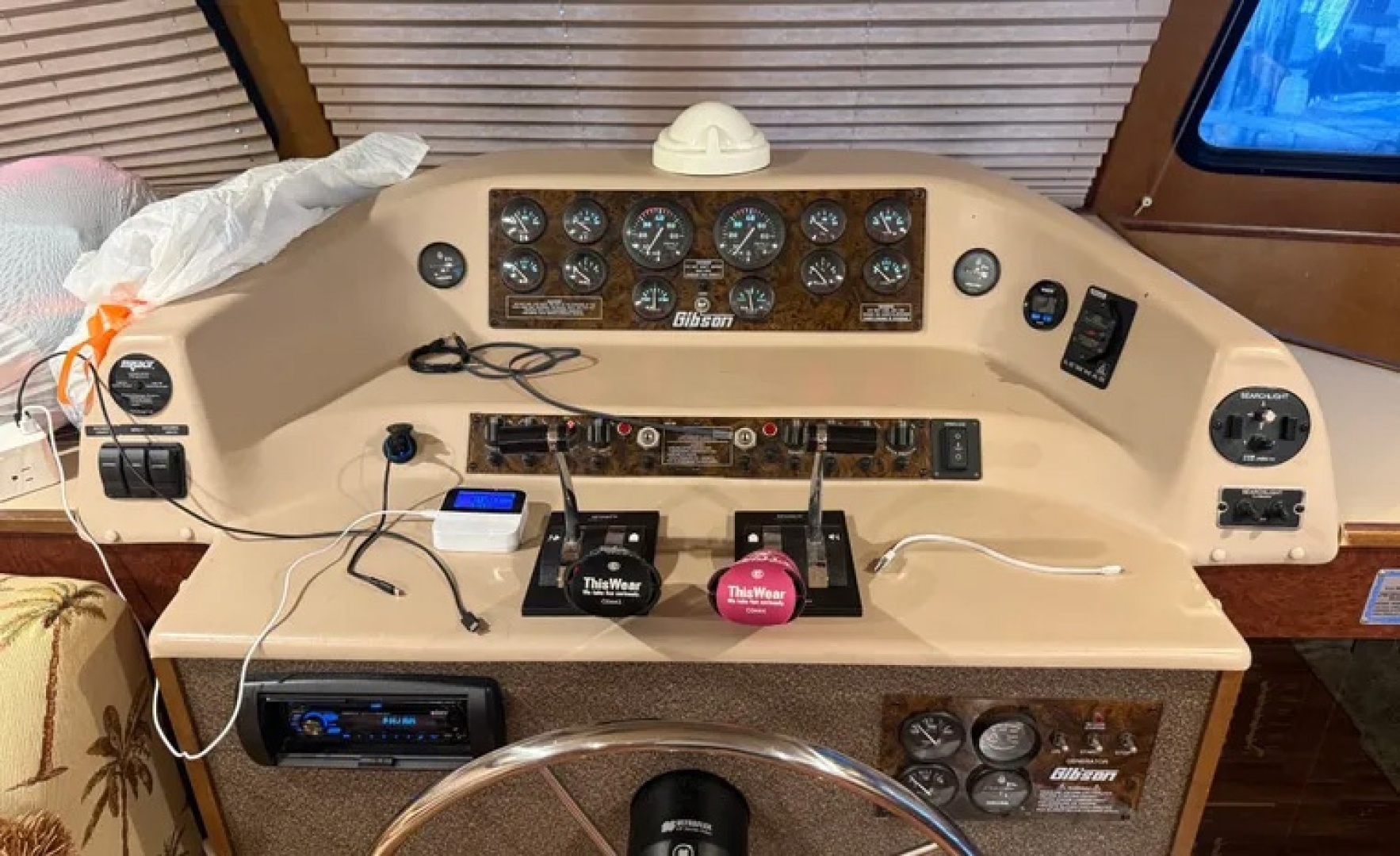 Leedle Lee 55ft Gibson Yacht For Sale