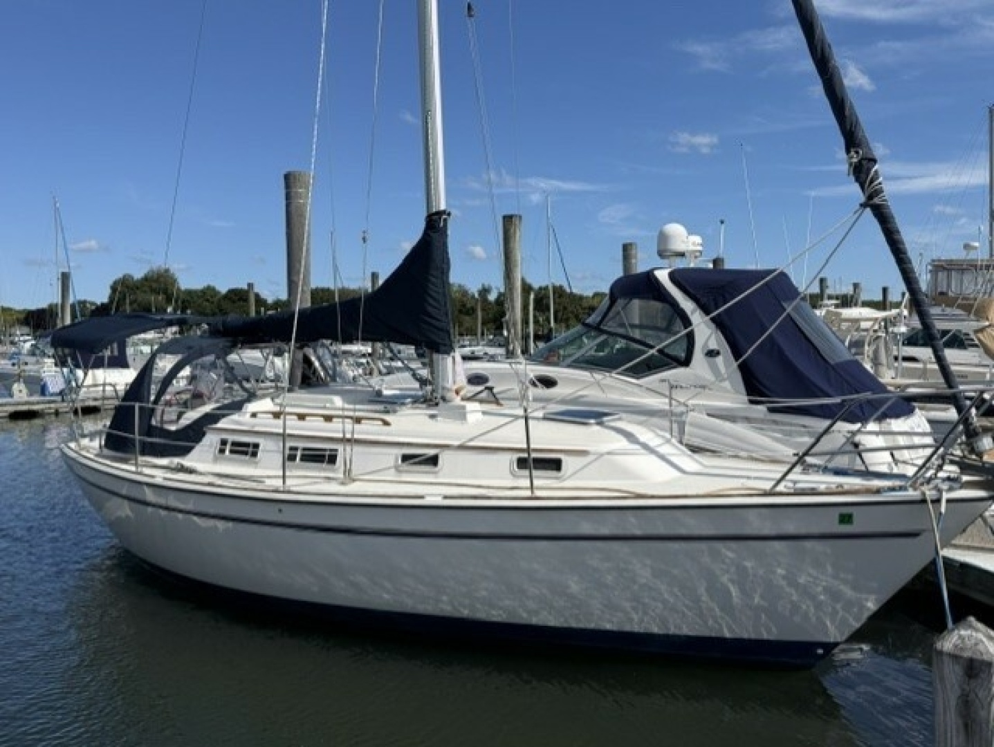 1986 Pearson 303