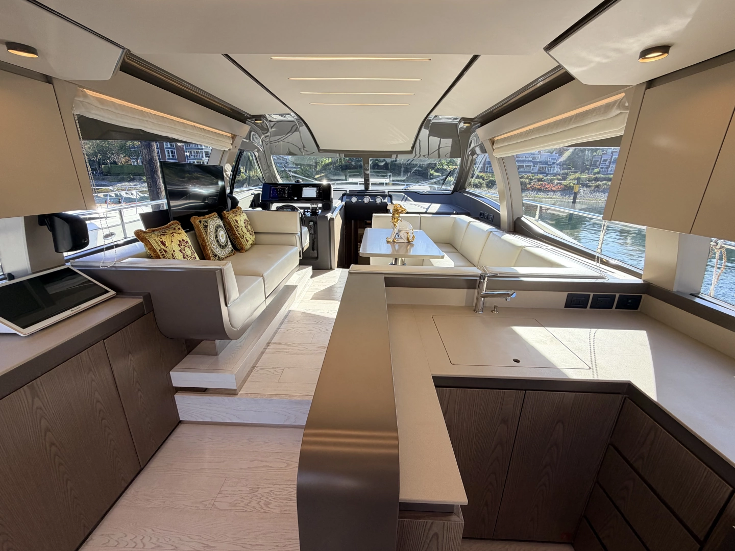 Ferretti Yachts 550 Fly Yacht For Sale