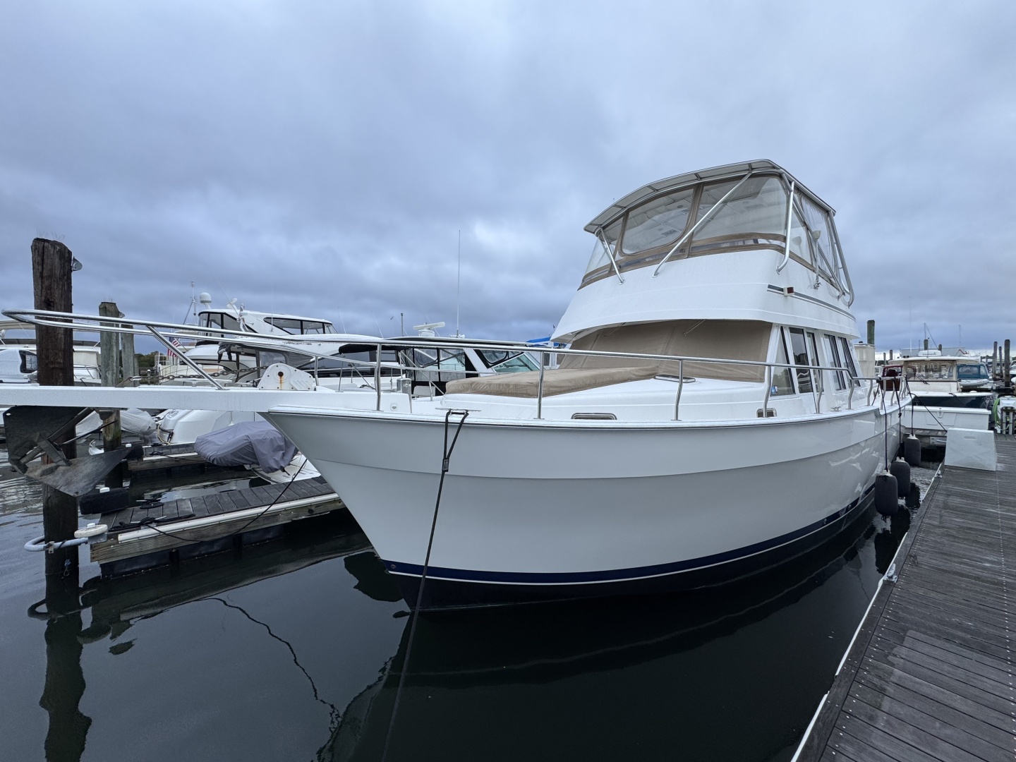 2004 Mainship 