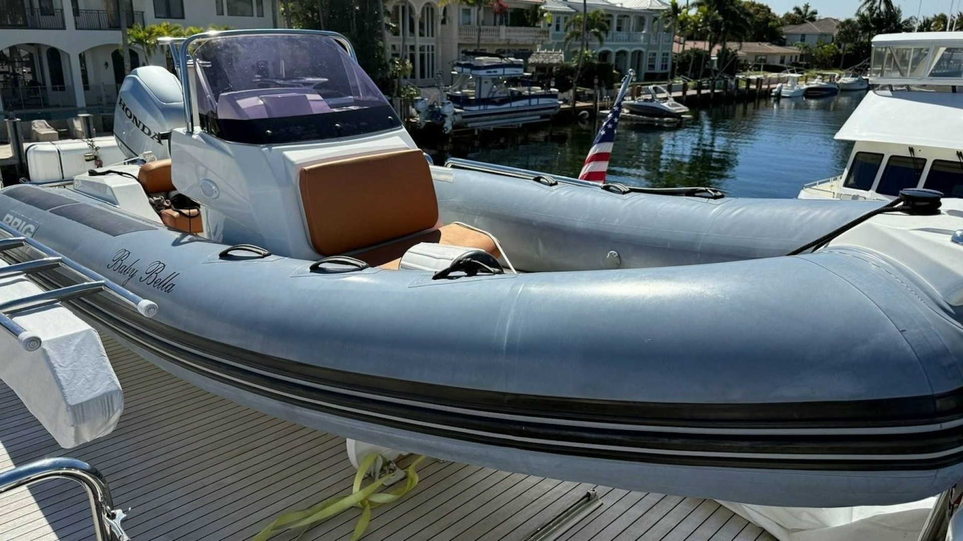 BELLA LISA 100ft Ocean Alexander Yacht For Sale