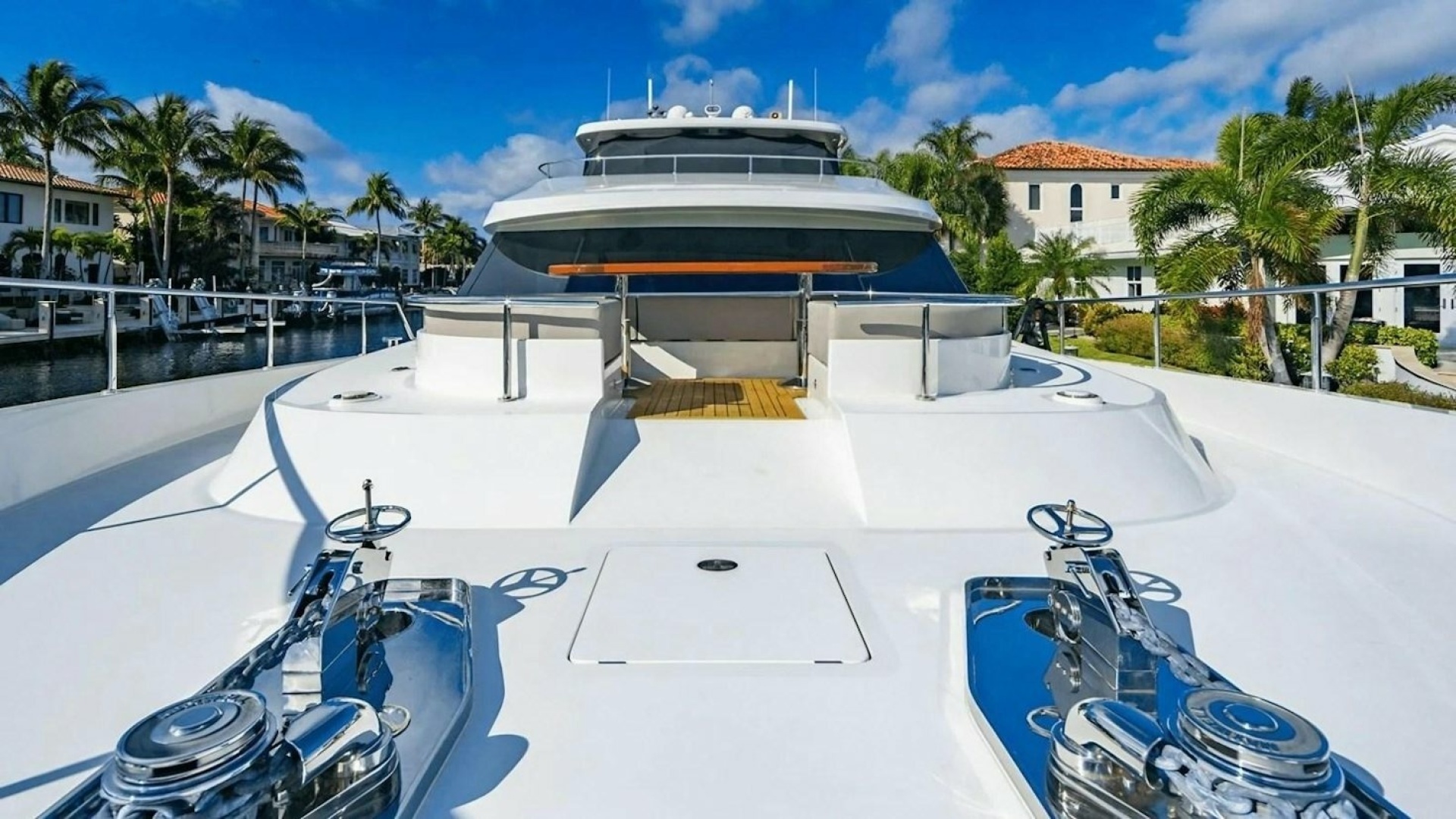 BELLA LISA 100ft Ocean Alexander Yacht For Sale