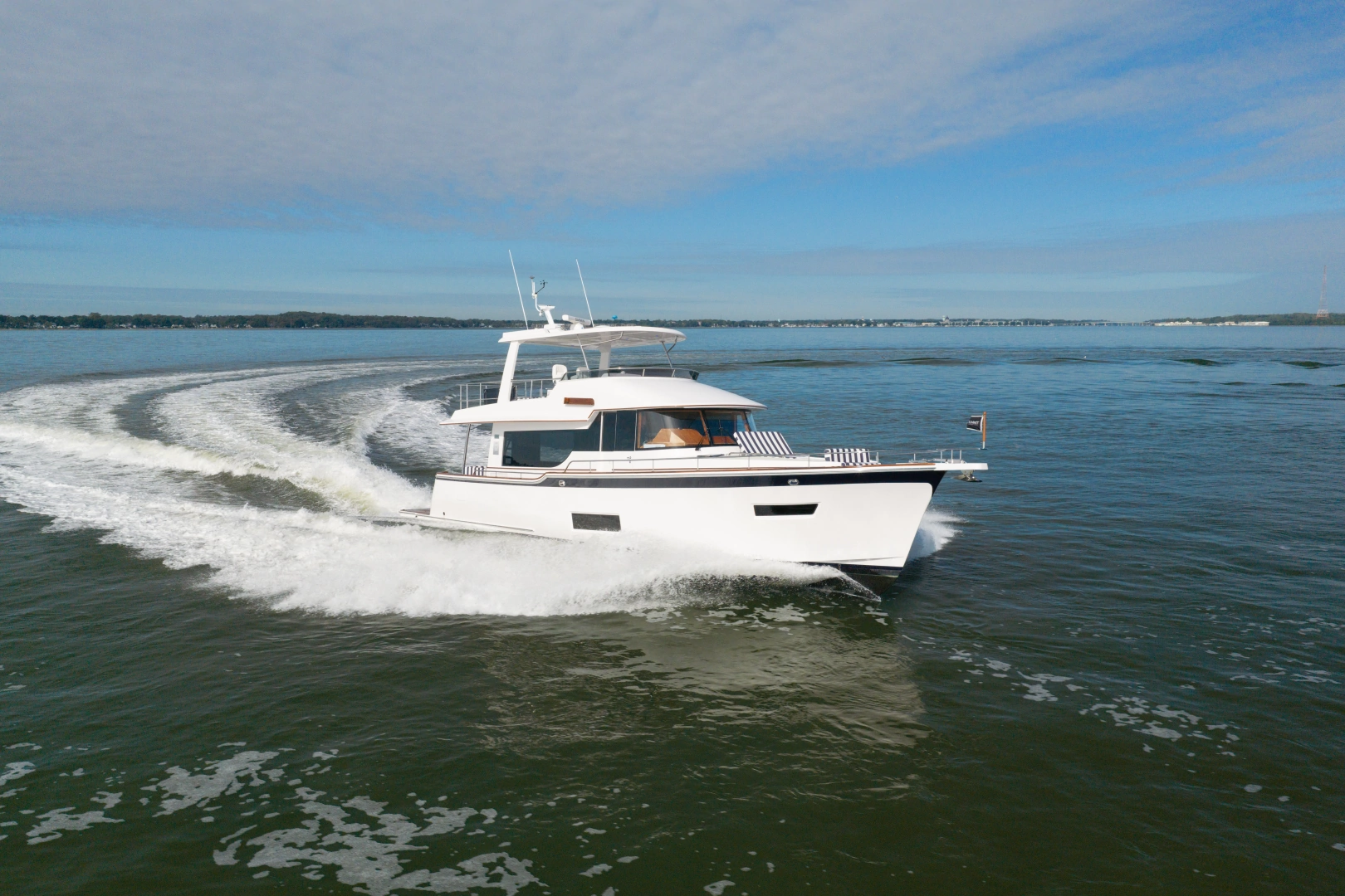 Summit Summit 54 Yacht For Sale