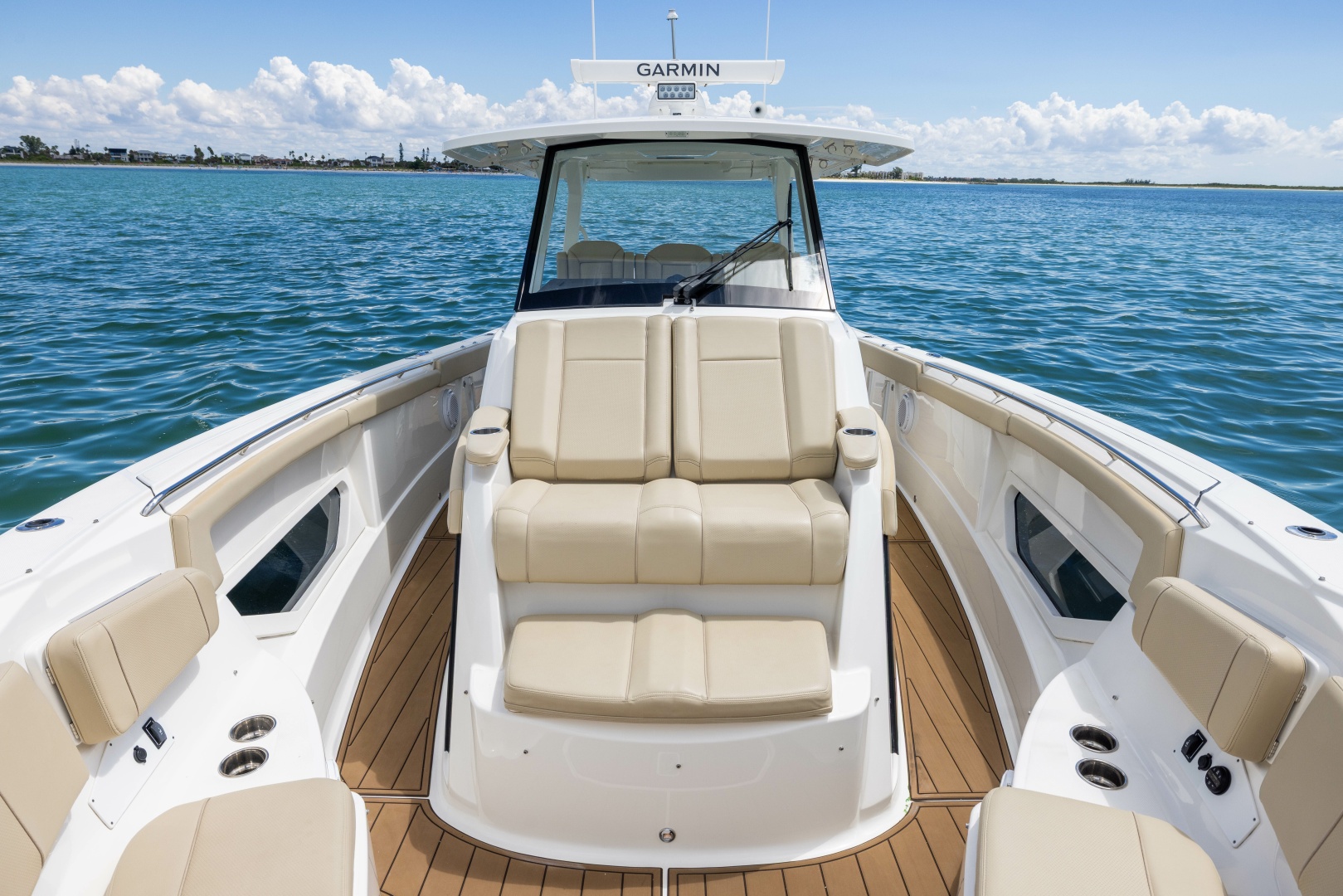 2021 Pursuit S 378 Sport