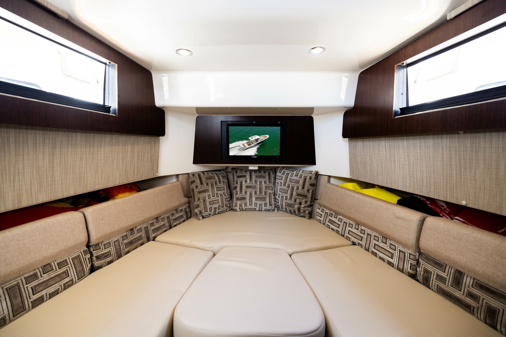 2021 Pursuit S 378 Sport