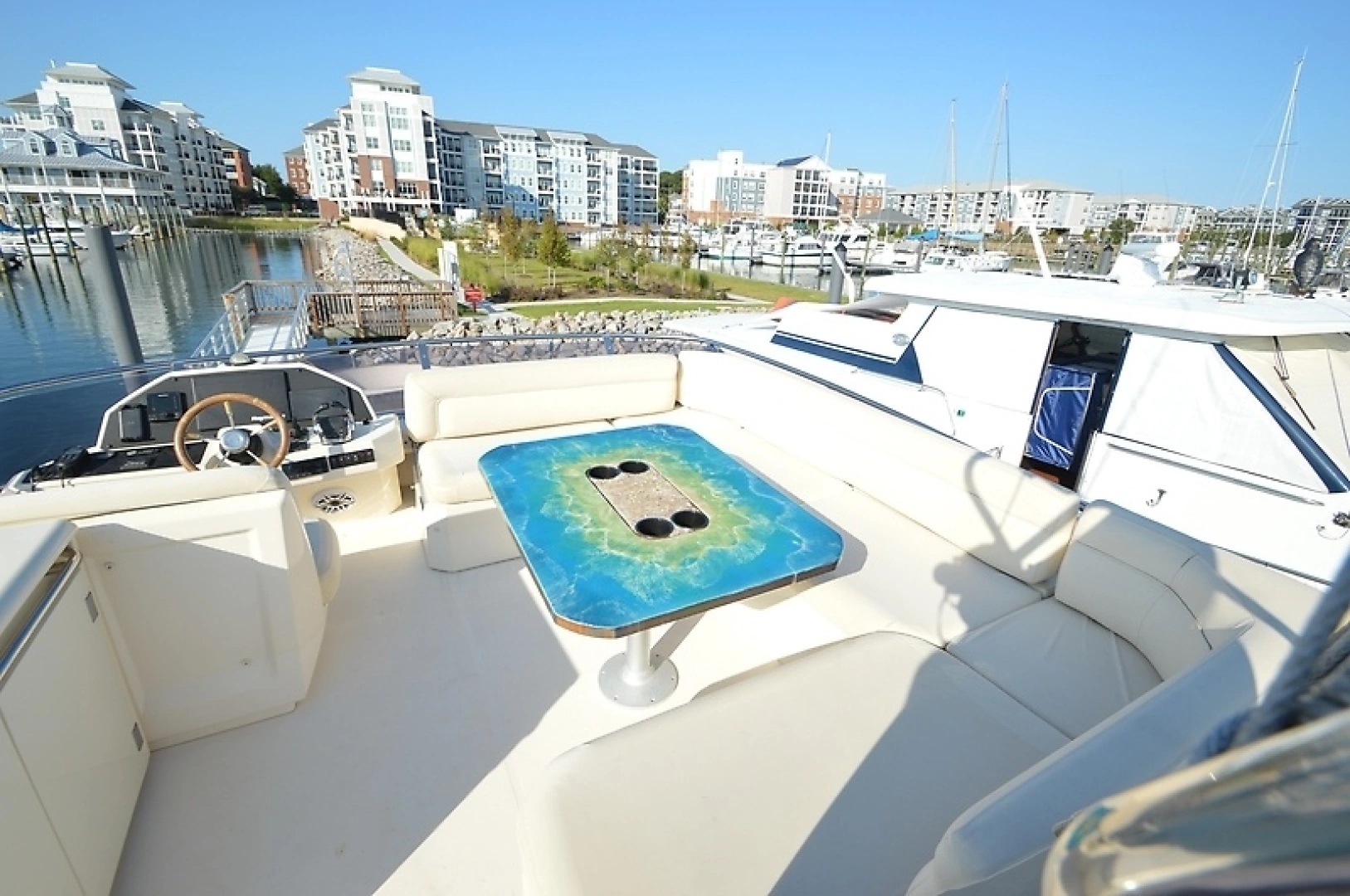 Greenline 48 Fly Hybrid Yacht For Sale
