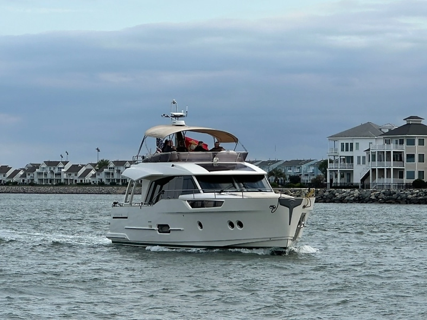 Greenline 48 Fly Hybrid Yacht For Sale