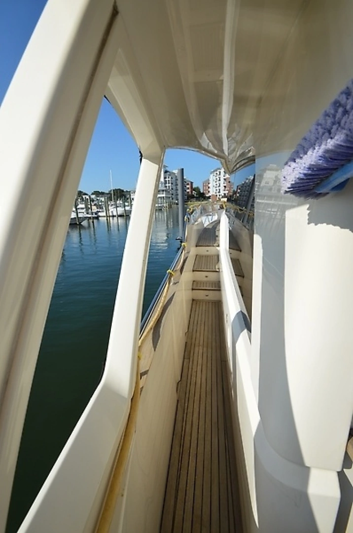 Greenline 48 Fly Hybrid Yacht For Sale