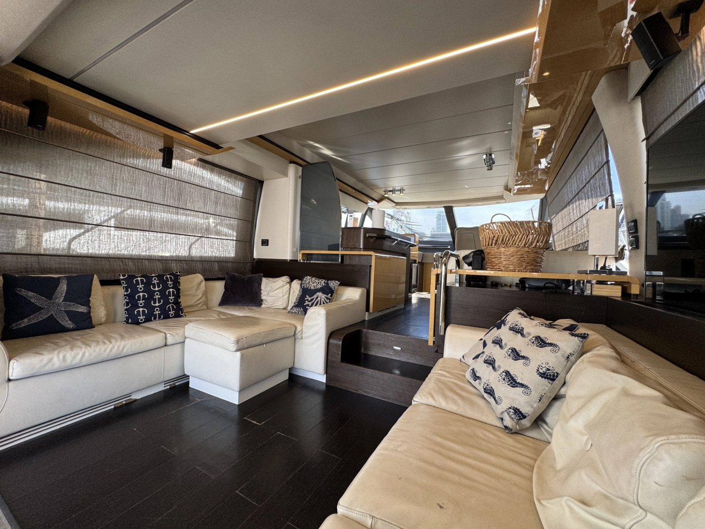Azimut Fly Yacht For Sale