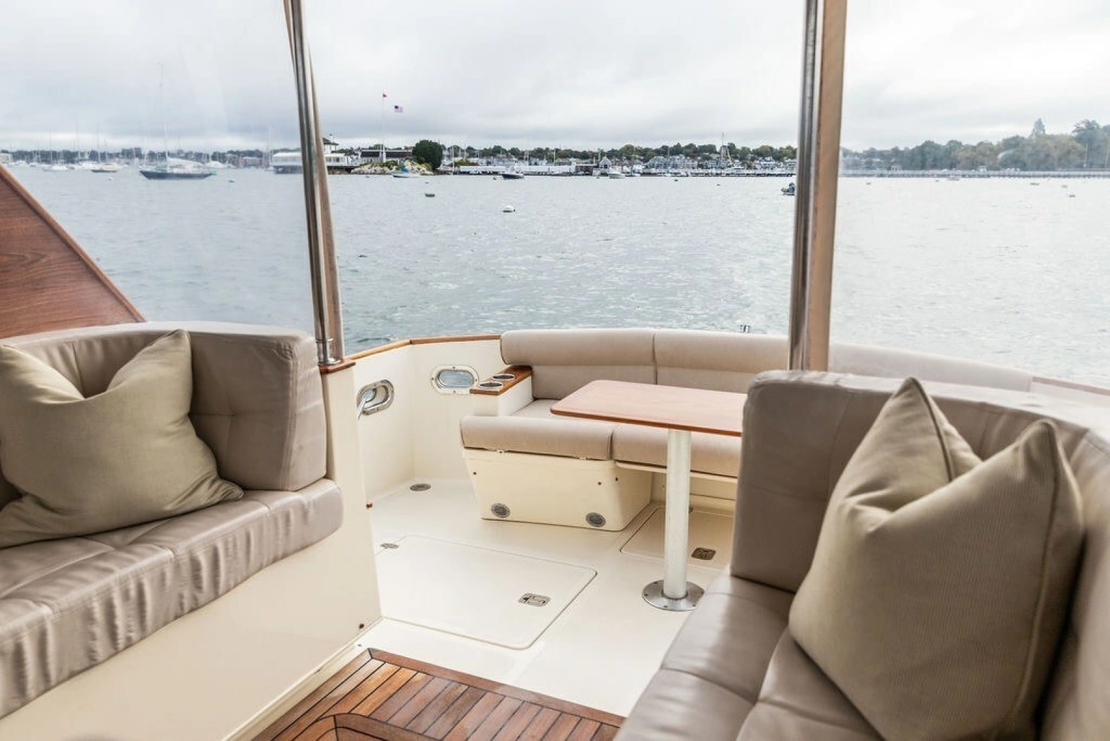 Legacy Yachts 32 Yacht For Sale