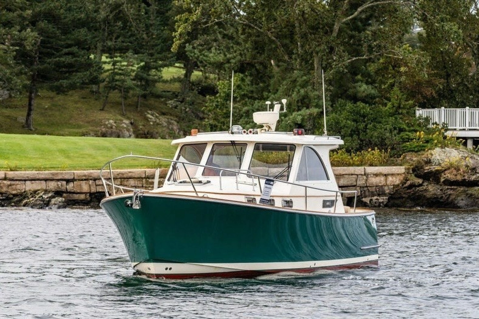 Legacy Yachts 32 Yacht For Sale