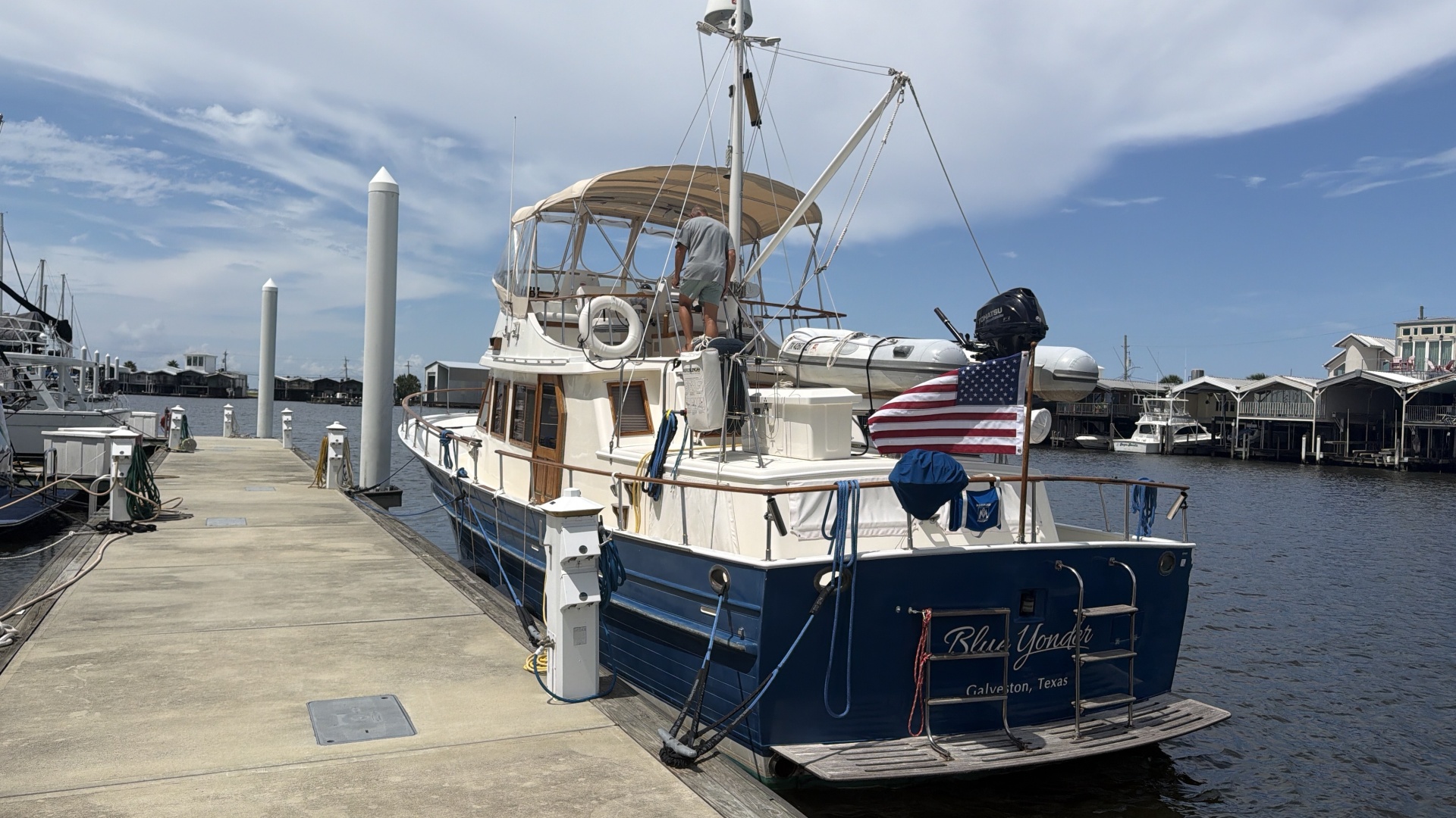 43ft Albin Yacht For Sale