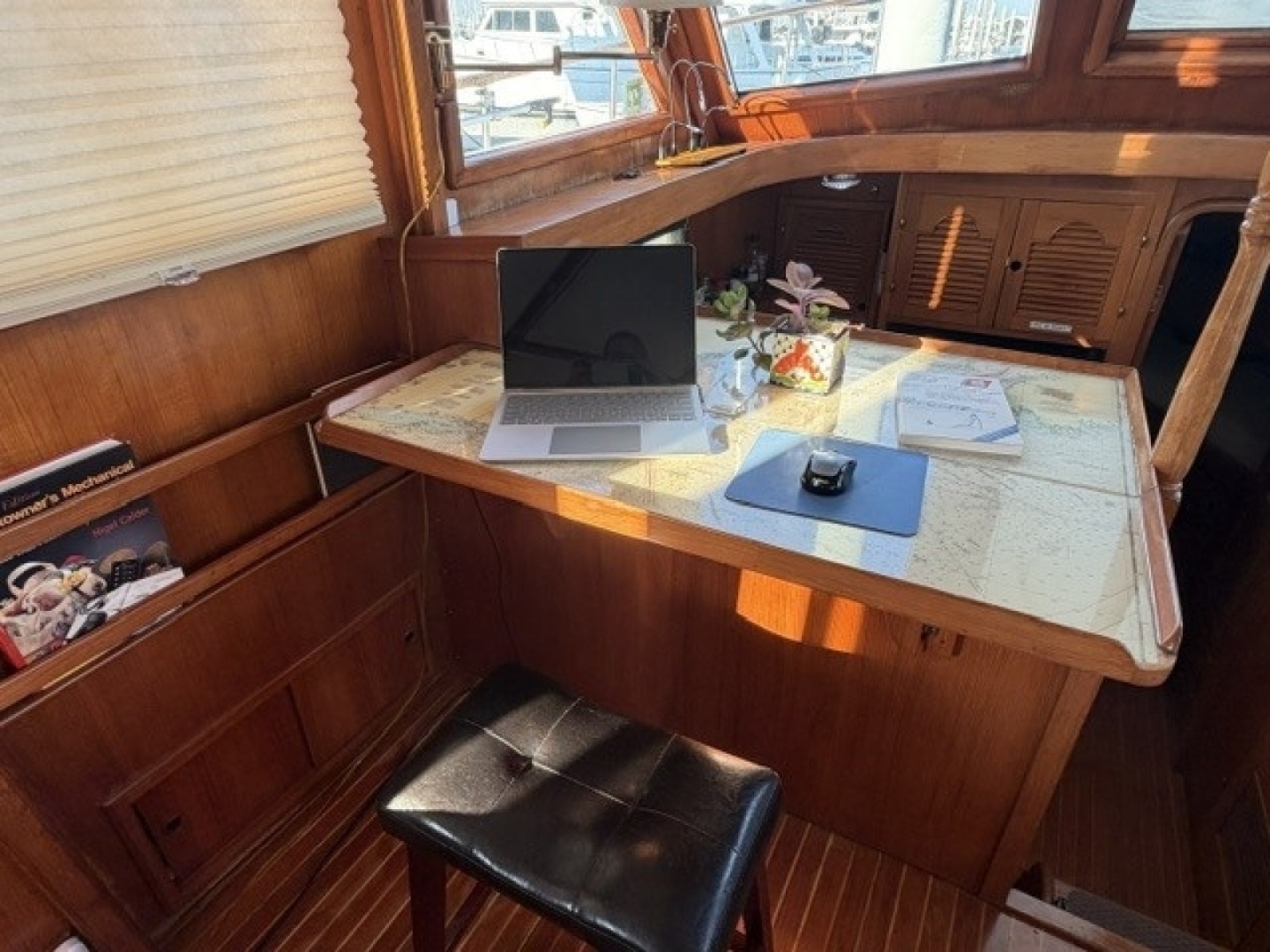43ft Albin Yacht For Sale