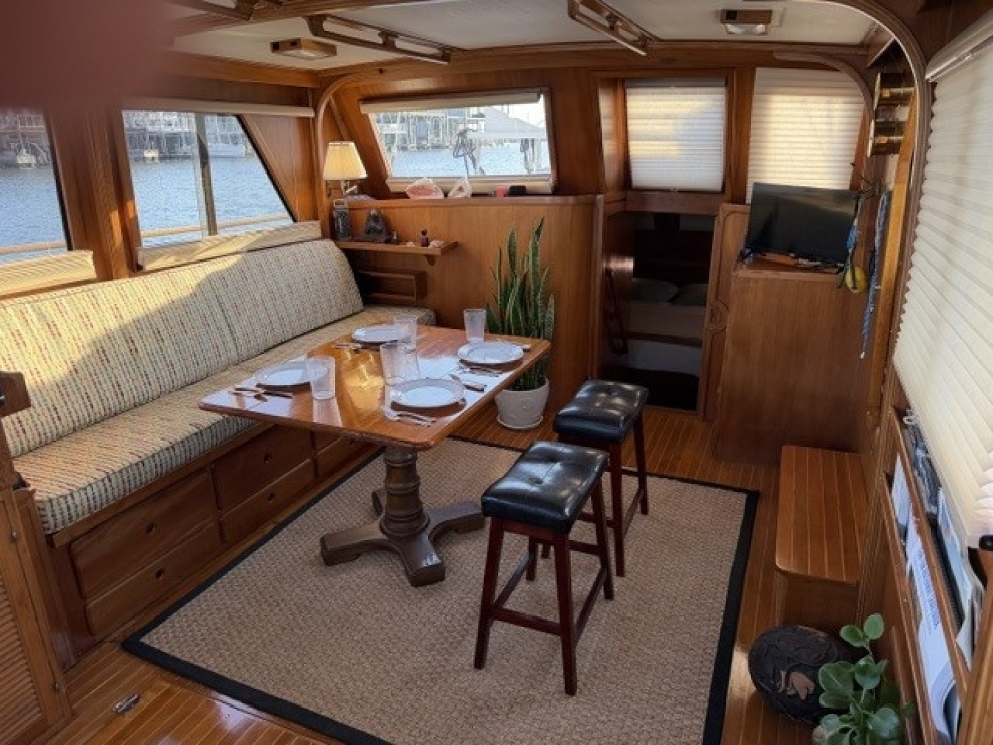 43ft Albin Yacht For Sale