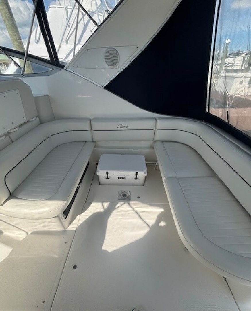 2000 Bayliner 3055 Ciera