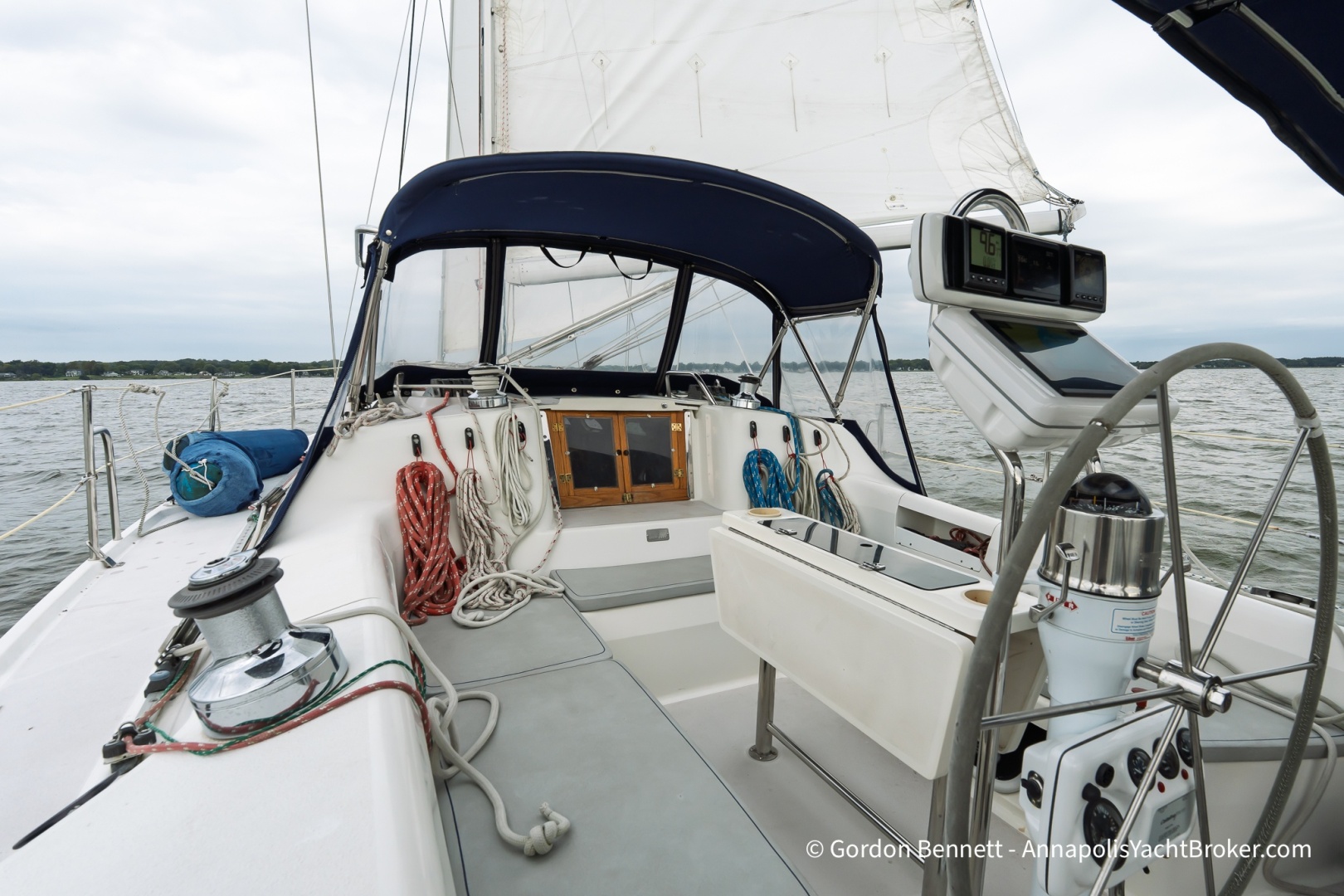 2003 Catalina 380