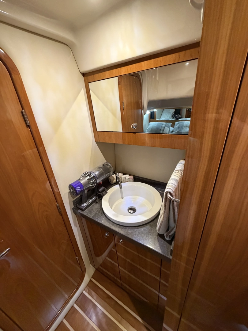 Regal 46 Sports Coupe Yacht For Sale