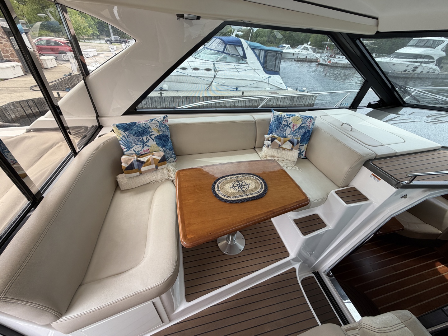 Knotty IV 46ft Regal Yacht For Sale